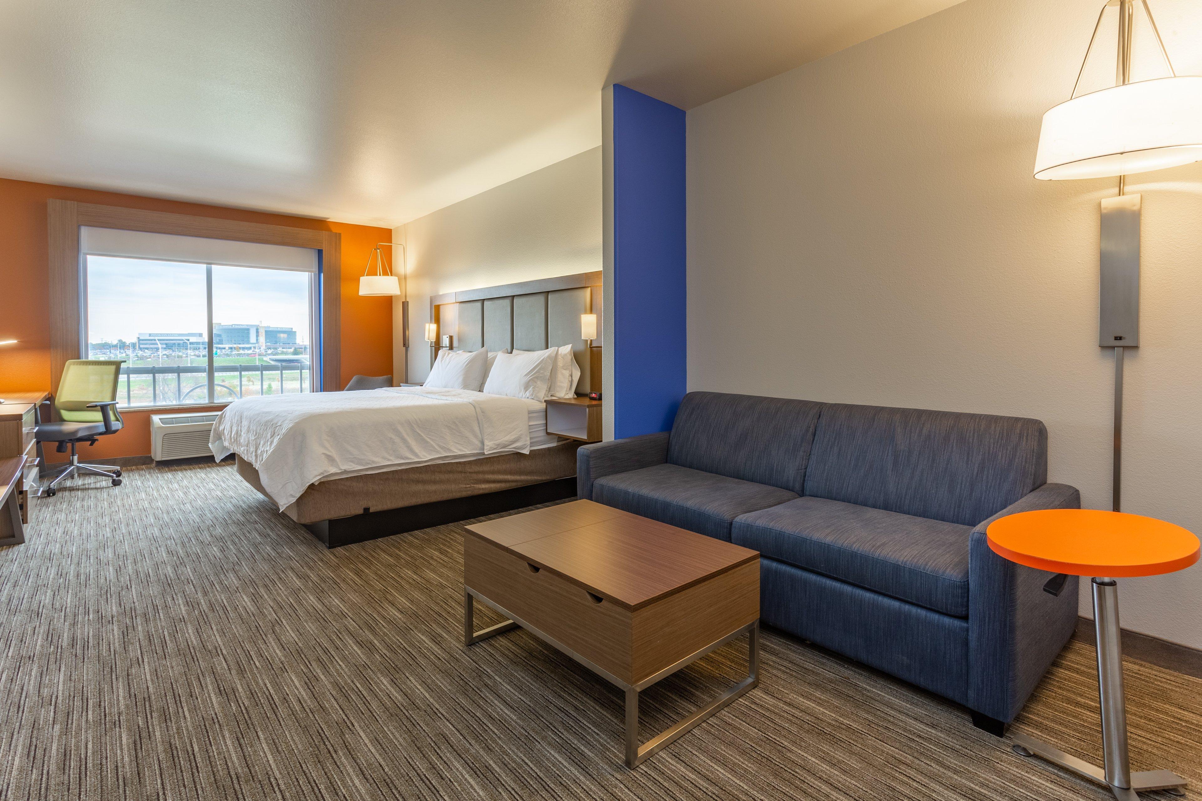 Holiday Inn Express Rockford-Loves Park By Ihg Exterior foto